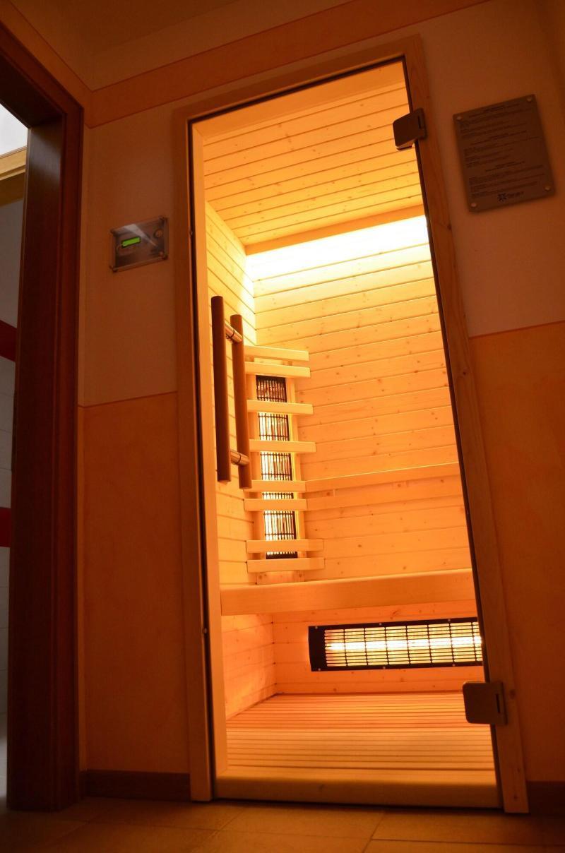Hotel Ladina Campitello di Fassa Ngoại thất bức ảnh