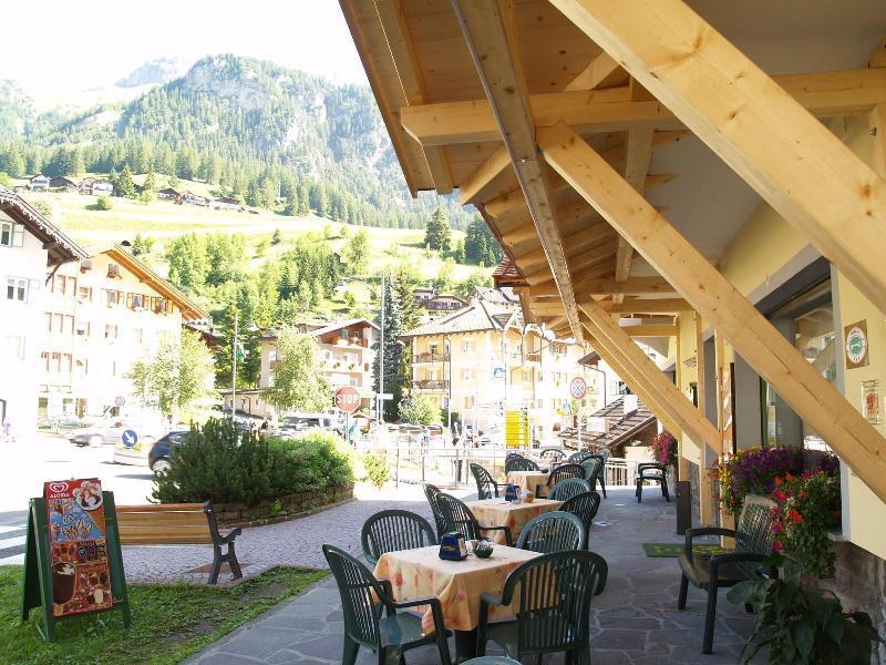 Hotel Ladina Campitello di Fassa Ngoại thất bức ảnh