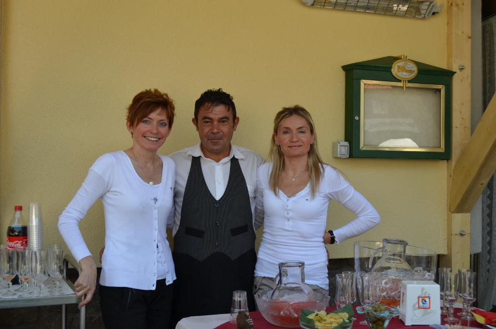 Hotel Ladina Campitello di Fassa Ngoại thất bức ảnh